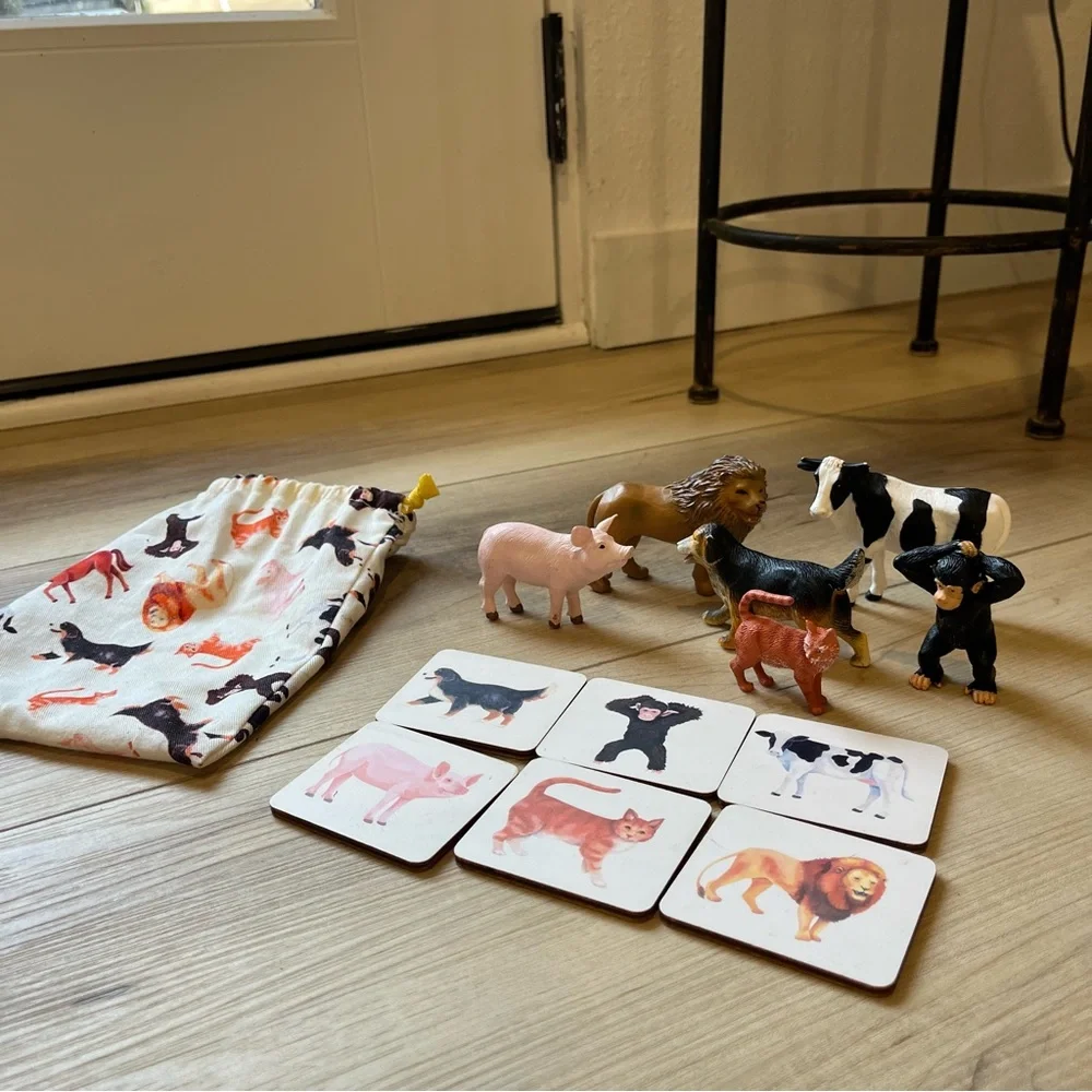 Lovevery Toddler Animal Sort & Match Montessori-Inspired Play Kit Complete - Picture 5 of 6